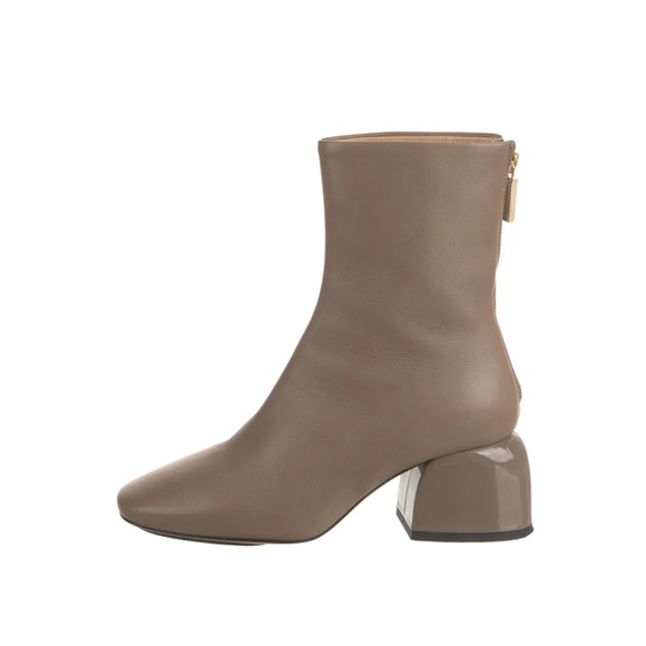 Dear Frances Form Boots